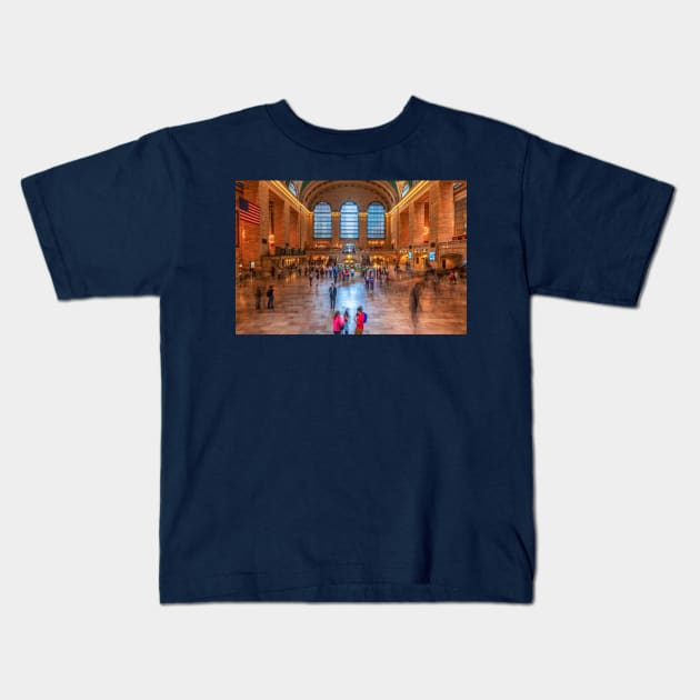 Grand Central Station, New York, USA Kids T-Shirt by tommysphotos